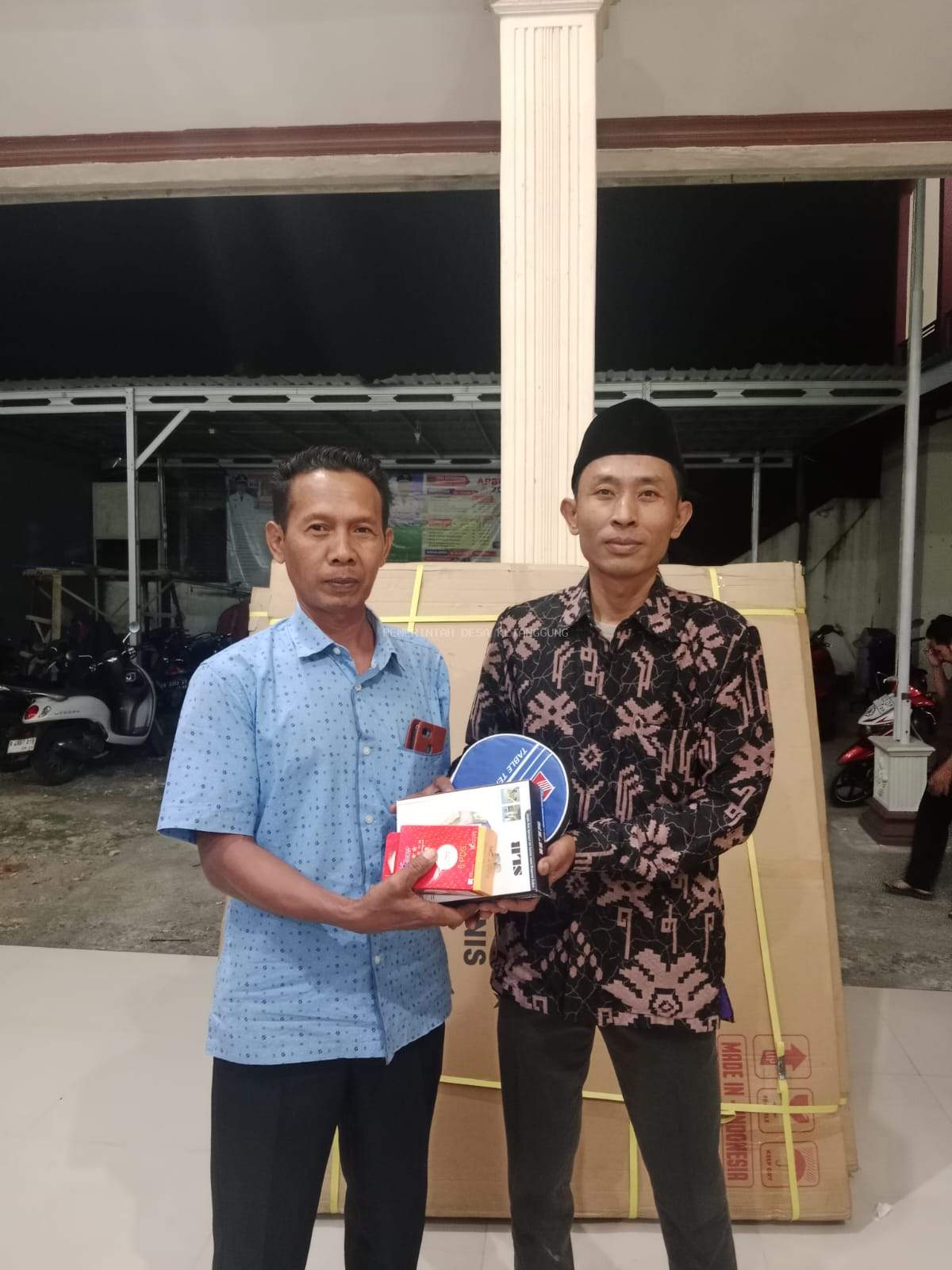 Pemerintah Desa Ketanggung Salurkan Bantuan Khusus Tahun 2026 Berupa 4 Set Peralatan Tenis Meja